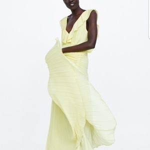 Zara yellow pleated dress